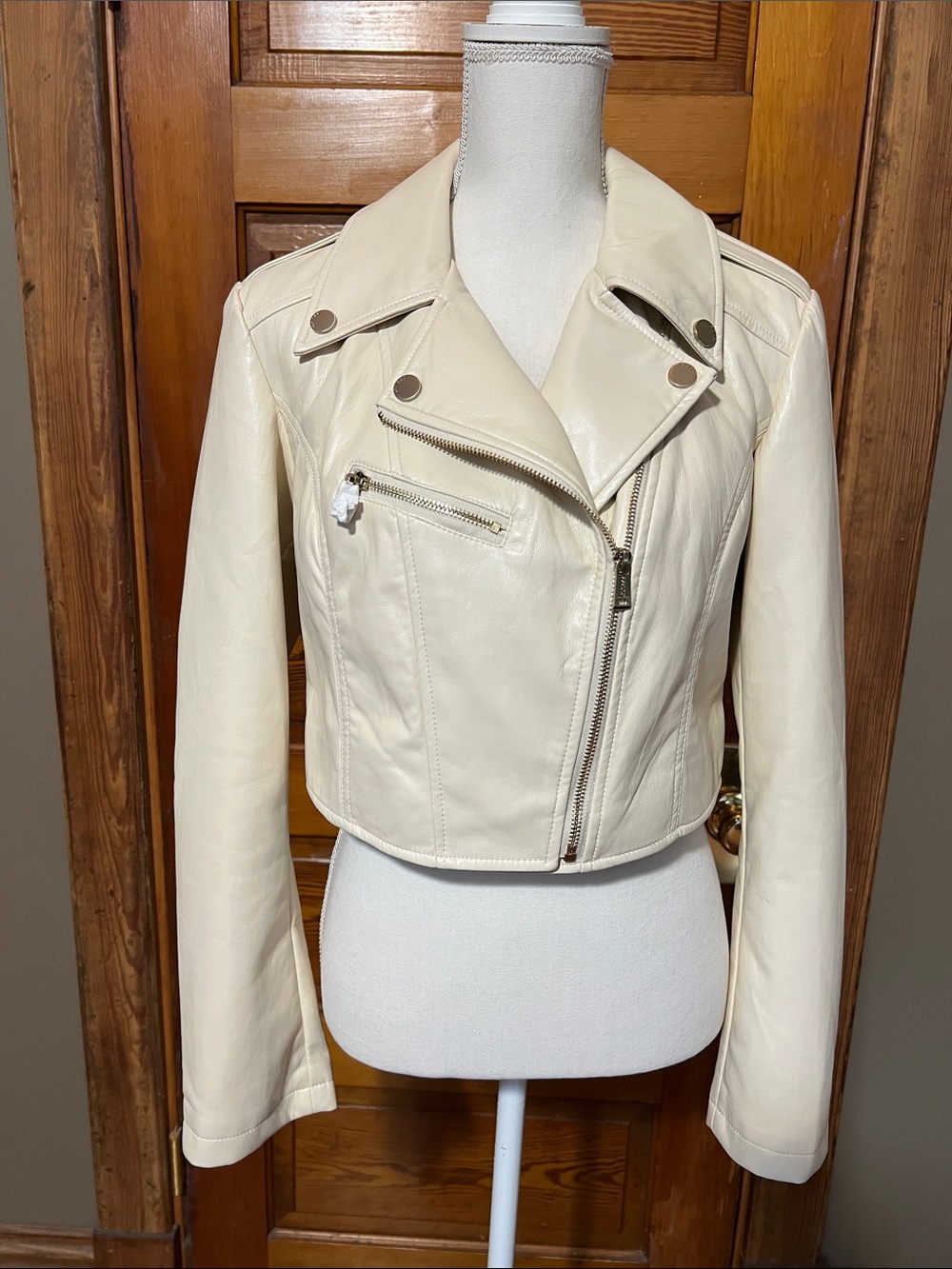 NWT Guess Moto Biker Jacket Faux Leather Cream color size Medium